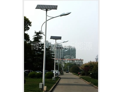 太陽能路燈